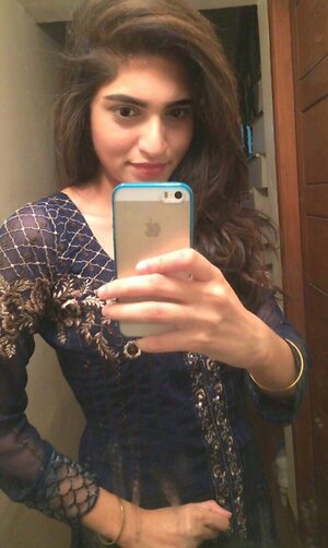 mehak khan leaked photo #6