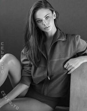 Meika Woollard photo