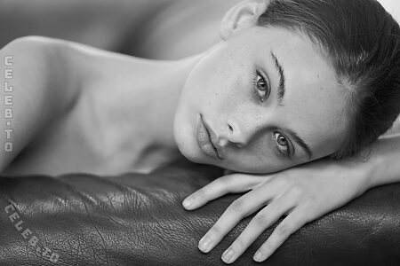 Meika Woollard photo