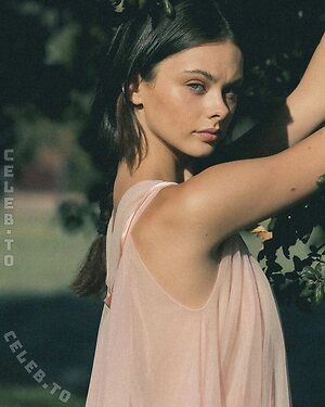 Meika Woollard photo
