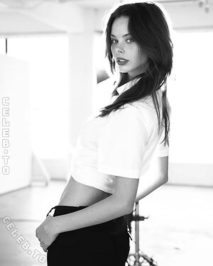 Meika Woollard leaked photo #492