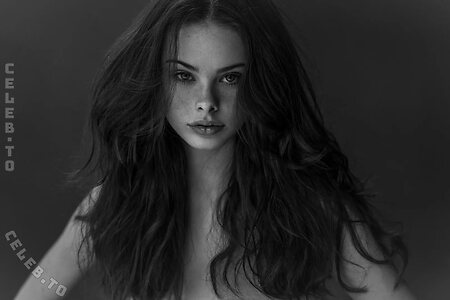 Meika Woollard leaked photo #505