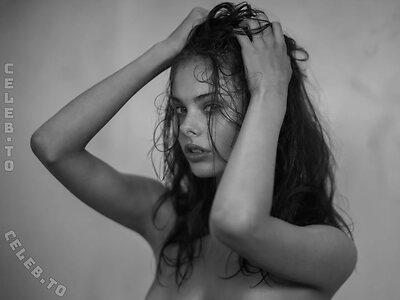 Meika Woollard leaked photo #506