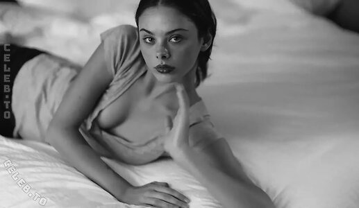Meika Woollard leaked photo #511