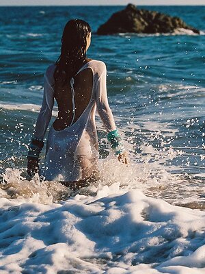 Meika Woollard leaked photo #590