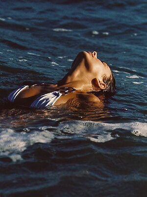 Meika Woollard leaked photo #652