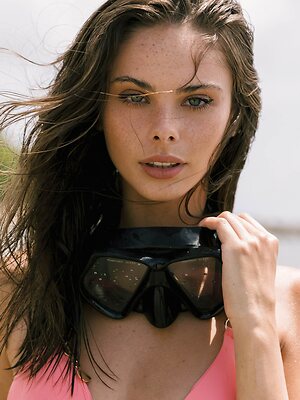 Meika Woollard leaked photo #654