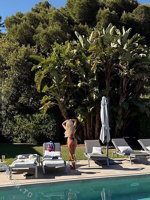 Melanie Fehn leaked photo #9