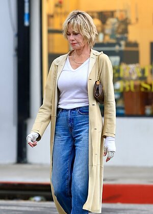 Melanie Griffith leaked photo #33