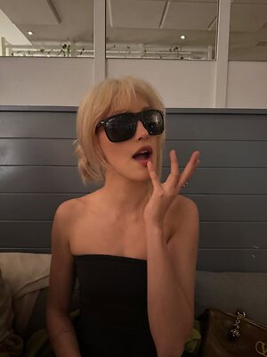 Melanie Jarnson leaked photo #16