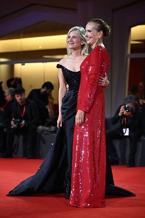 Melanie Laurent leaked photo #21