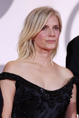 Melanie Laurent leaked photo #39
