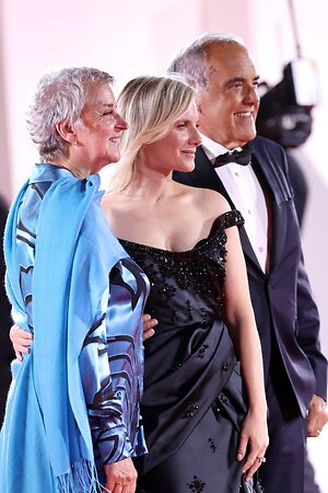 Melanie Laurent leaked photo #46