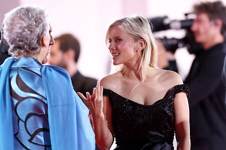 Melanie Laurent leaked photo #47