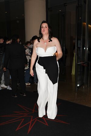 Melanie Lynskey Nude Leaked Photo #83