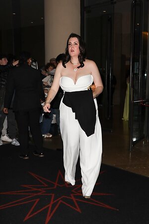 Melanie Lynskey Nude Leaked Photo #85