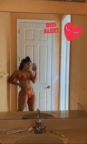Melanie leaked photo #11