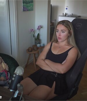 Melina Göransson Nude Leaked Photo #3