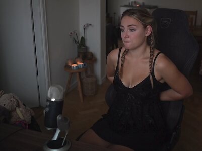 Melina Göransson leaked photo #48