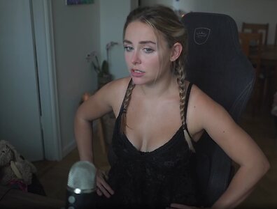 Melina Göransson leaked photo #56