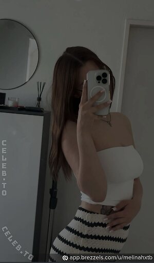 melinahxtb photo
