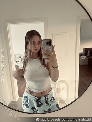 melinahxtb leaked photo #31