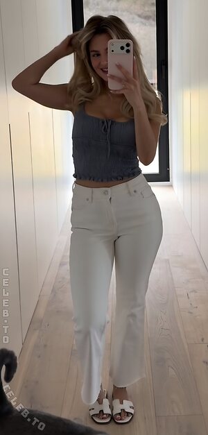 Melina.msxou photo