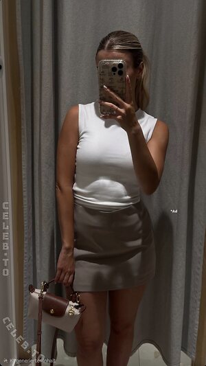 Melina.msxou photo