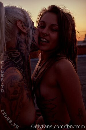 Melinda Mogli Nude Leaked Photo #130