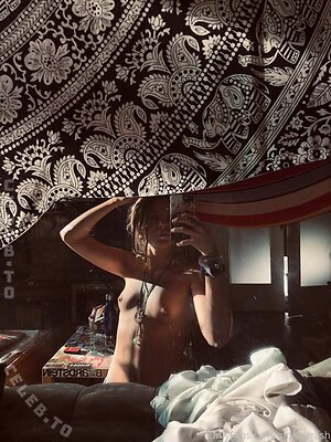 Melinda Mogli Nude Leaked Photo #417
