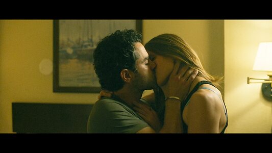 Melissa Benoist leaked photo #6