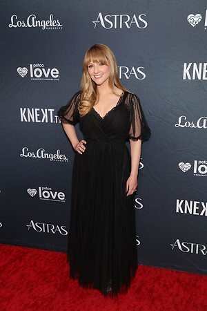 Melissa Rauch leaked photo #24