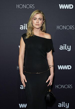 Melissa Roxburgh leaked photo #32