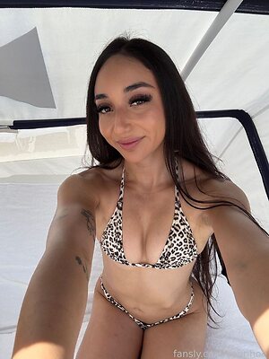 Melissa leaked photo #63