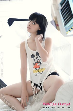 Mellisa Clarke Nude Leaked Photo #853