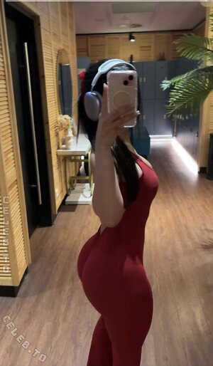 melodi.mzd leaked photo #105