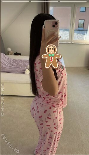 melodi.mzd leaked photo #111