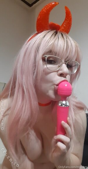 Mendeni (hungarian) Nude Leaked Photo #26