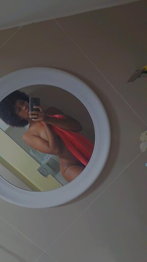 Menina_nara leaked photo #3
