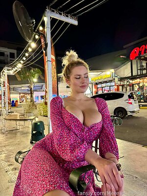 Merelin leaked photo #11