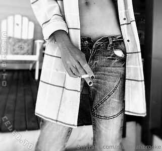 Merindahbrooke Nude Leaked Photo #34