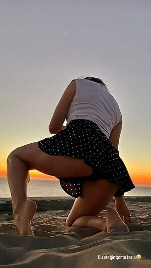 Merve Elmas leaked photo #27