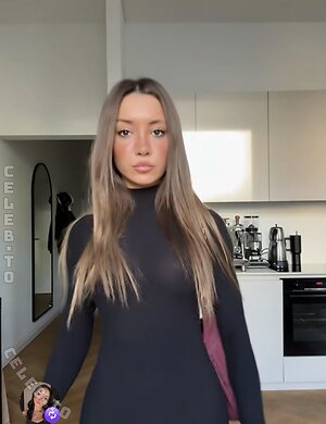 Merve Özkan Nude Leaked Photo #4