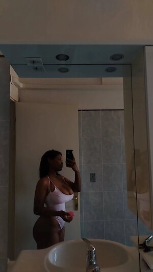 Mery G Nude Leaked Photo #88