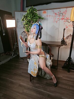 Messie Huang leaked photo #80
