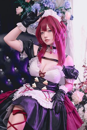 Messie Huang leaked photo #150
