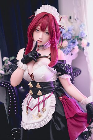 Messie Huang leaked photo #157