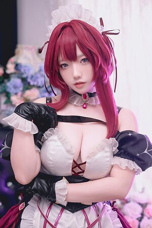Messie Huang leaked photo #166