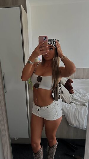 mia ademi leaked photo #6