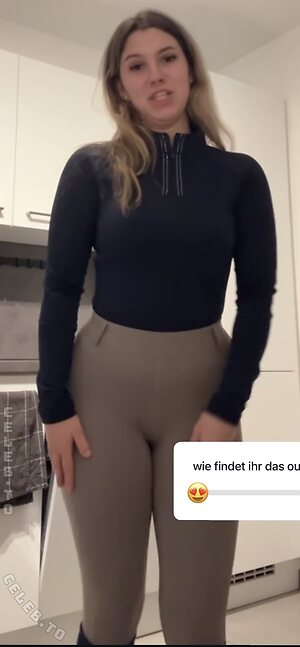 Mia Bender Nude Leaked Photo #5